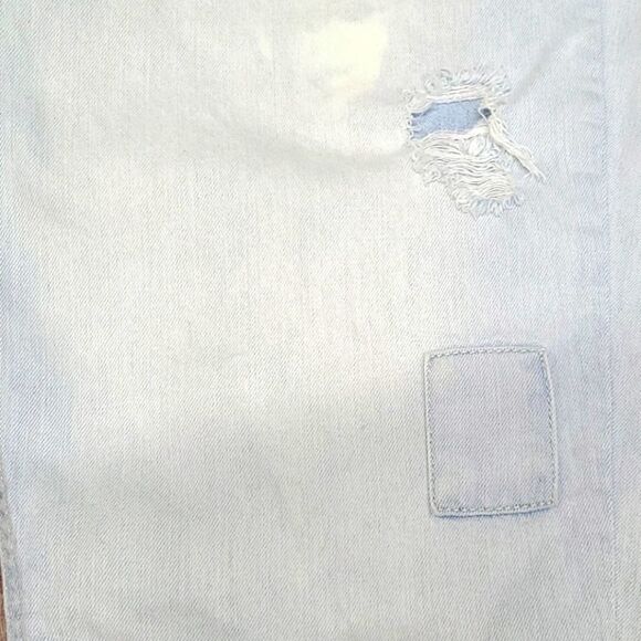 Mudd Tomboy CroppedĀ FloralāDistressedāJeansāSizeā15 - Picture 8 of 9